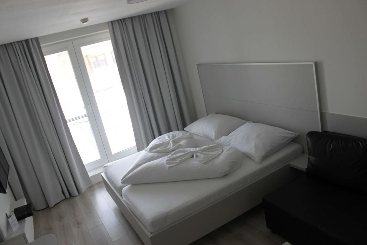 Apartman Kyjev 2 Podhajska Bagian luar foto