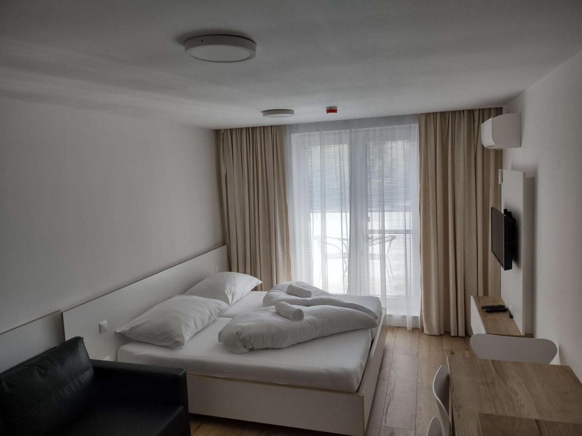 Apartman Kyjev 2 Podhajska Bagian luar foto